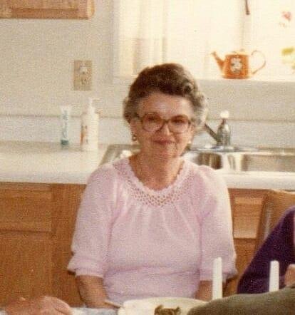 My Aunt Azell turns 100 years old this month. This photo is not quite half that age.😁 If you'd like to send her a card, message me. It might be fun for her to get cards from people who had family in the Hanover/Squirrel C