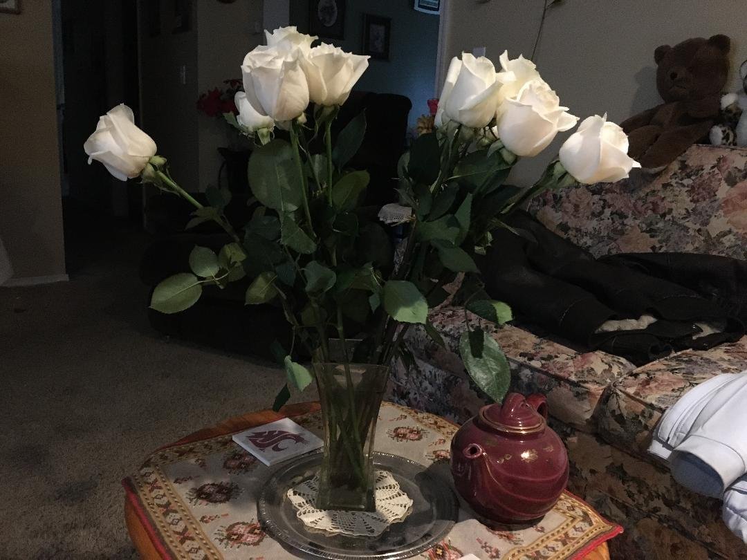 Thank You Mariana for the Beautiful Flowers for our Wedding Anniversary!