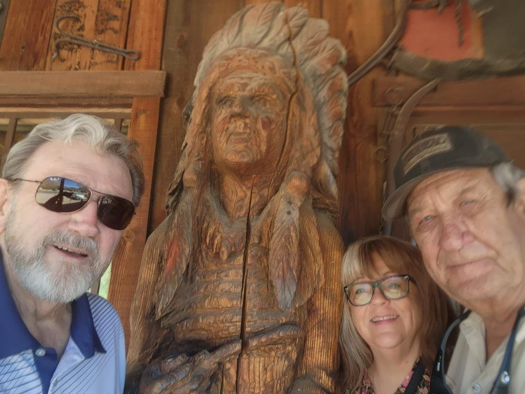 So nice to have my little sister Sandi and brother in law Rick visiting for a few days. They're now off to Sedona, Grand Canyon and a few National Parks on their way home.