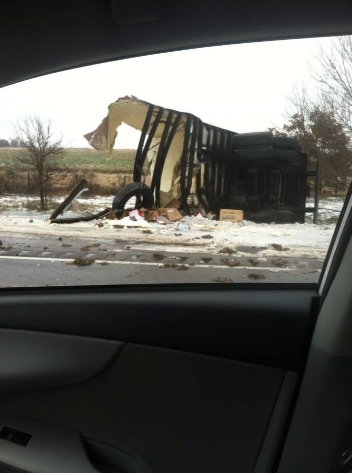 It's dangerous out here 4 us truckers....:(