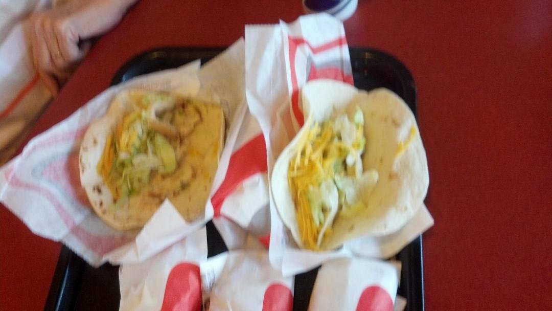 The previous post didn't include the Tacos in the pictures so I added this one.  It was a little blurry but at least you can see the Tacos.