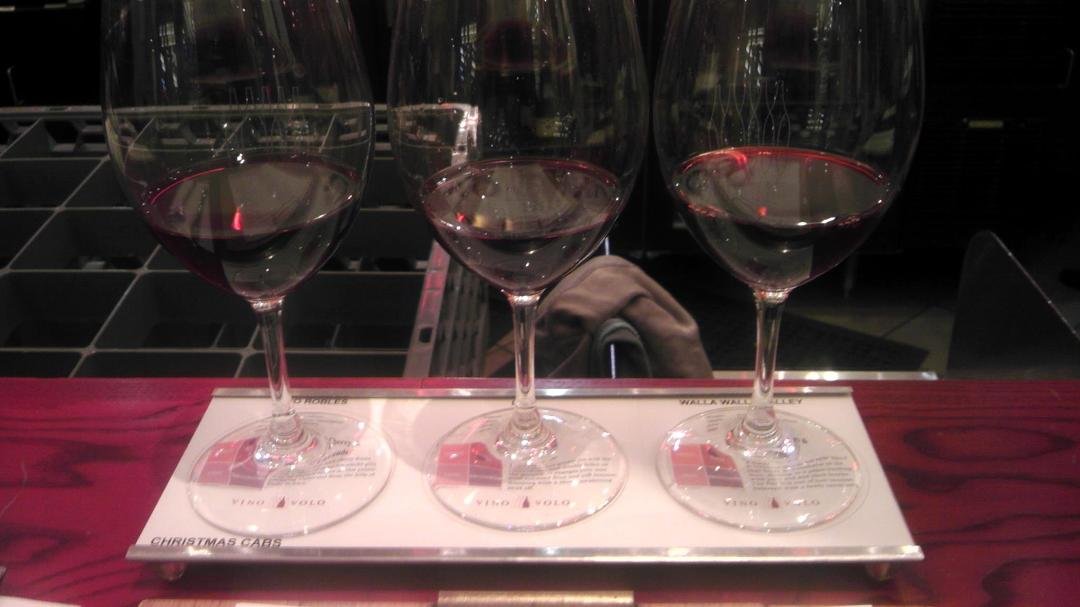Christmas Cabs @ vino volo
