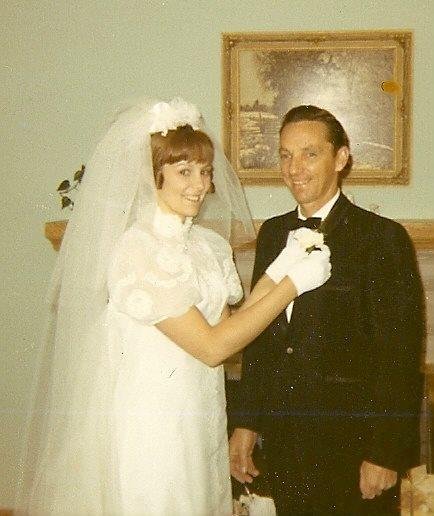 When I think back on all these times and the dreams we left behind, I'll be glad cause I was blessed to get to have you in my life. When I look back on these days, I'll look and see your face you were right there for me. I