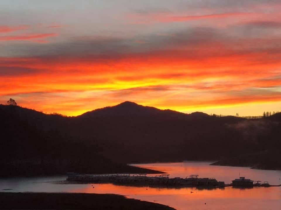 Good morning everyone,
It’s a beautiful crisp morning here at the lake.
I hope everyone has a great day
