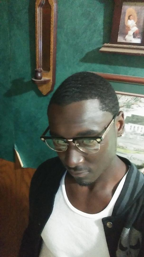 Jamarius Johnson's album, Mobile uploads