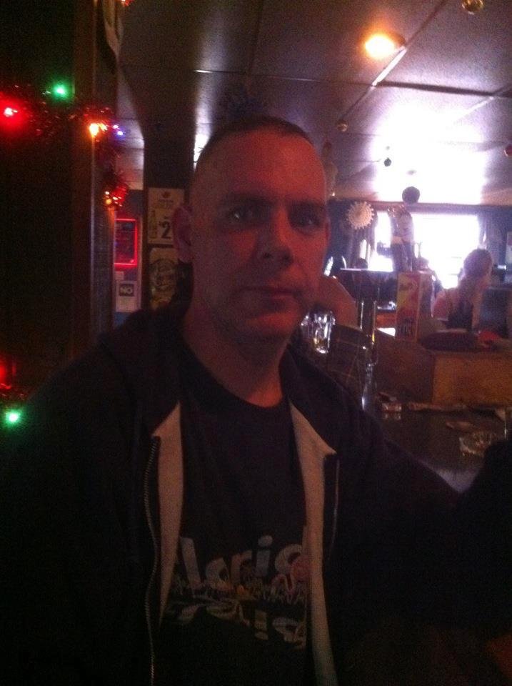Thomas Rowlands' album, Mobile Uploads