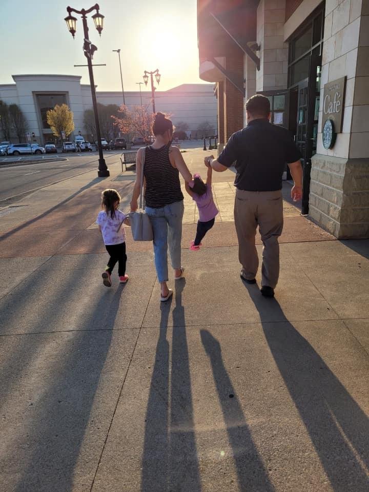 Missing the Bridgett fam..Natalie, Aaron, Ellie, and Jojo as they are traveling across the US to their new duty station in California...