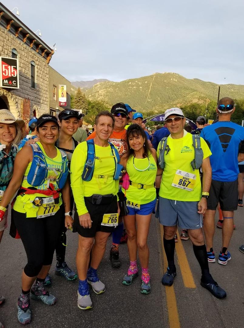 Boris and a few FIT group friends 5 minutes before the start of the Pike's Peak Marathon.