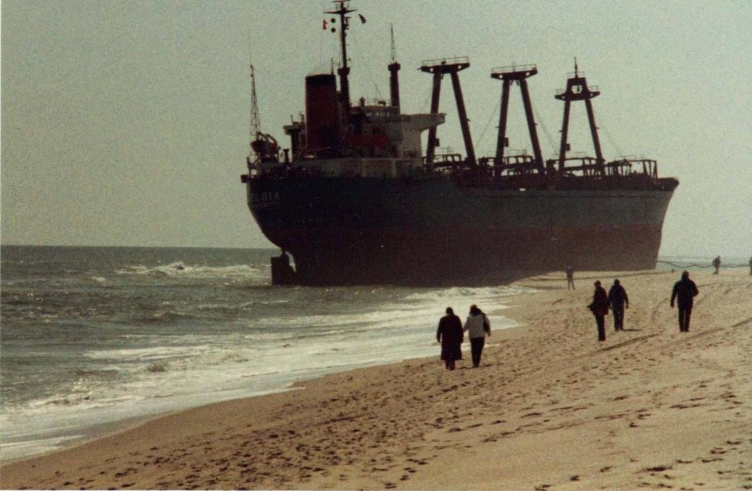 Is this worse than "Missing the mooring"?