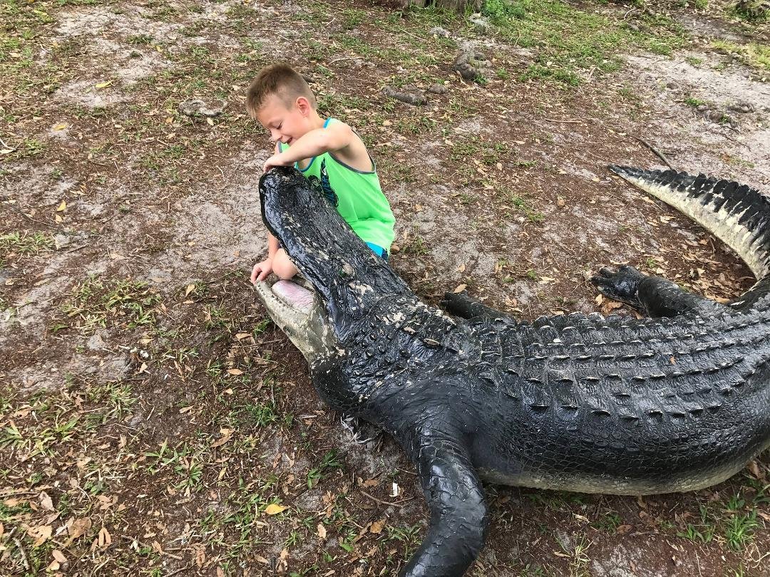 Hunter with the alligator