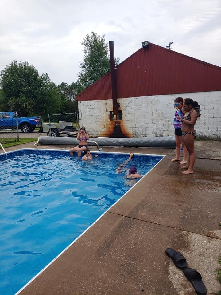 Dawn Sesler's album, Mobile Uploads