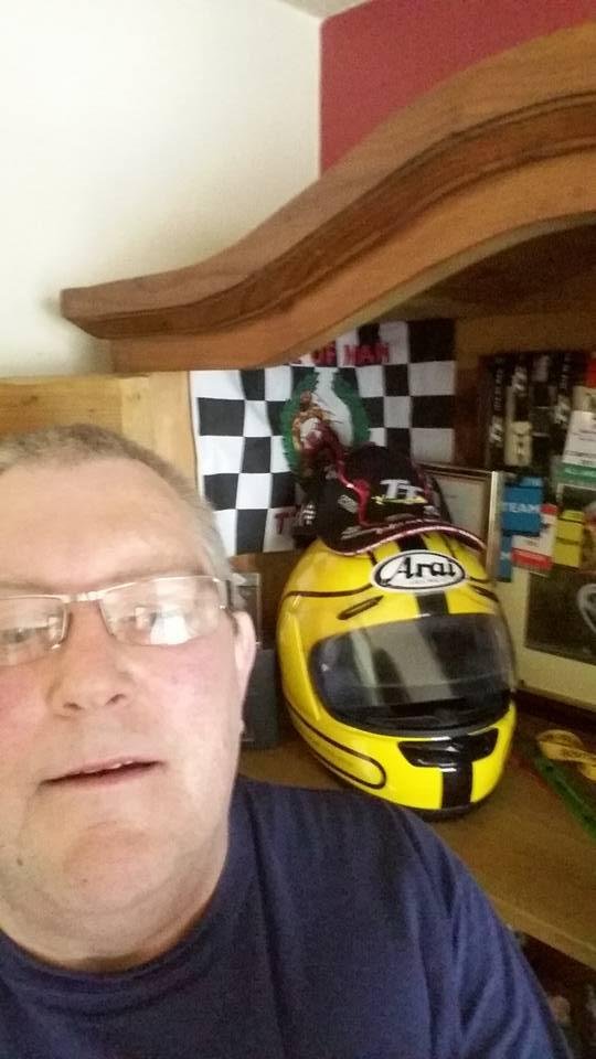 Selfie Yer man N the man