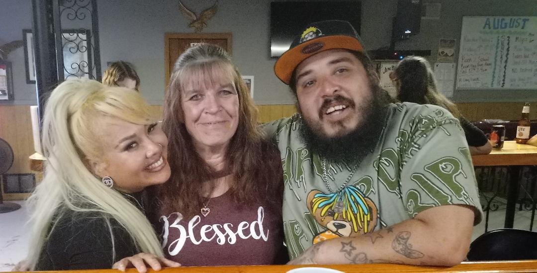 HERNANDEZ'S IN THE HOUSE!!! CUZ THESE ARE MY PEOPLE LOVE U BOTH 💕 💯 Teresa Hernandez and her brother Daniel.