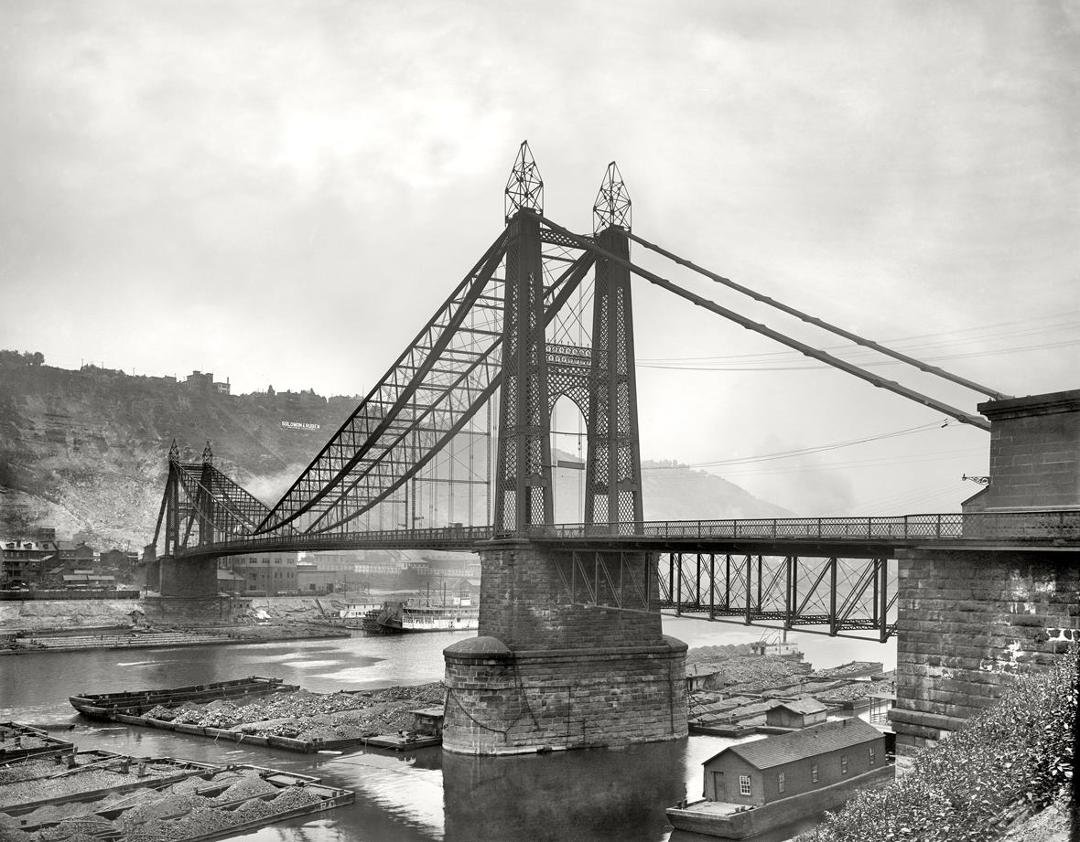 7 days (Day 4) B&W photos - no explanations, 7 NOMINATIONS
Bob Porter
This was taken with a Kodak Brownie which I just happened fo have on me in my my time travel. That is not an explanation but rather an observation