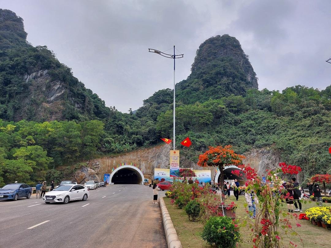 Van Cao's album, Tải lên từ di động