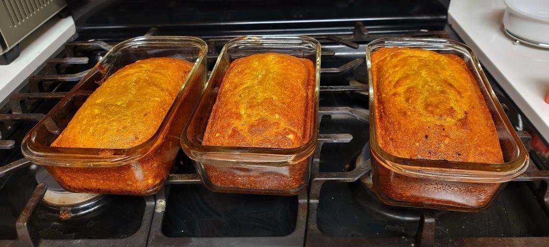 My goals for today : 1. Wake up , 2. Make Pumpkin bread, 3. Eat Pumpkin bread. That's about it. Lol