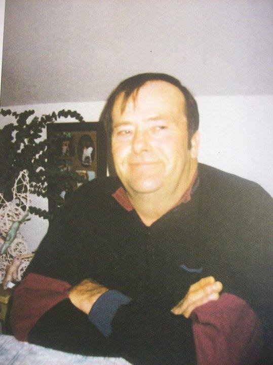 John Lakin's album, johns family