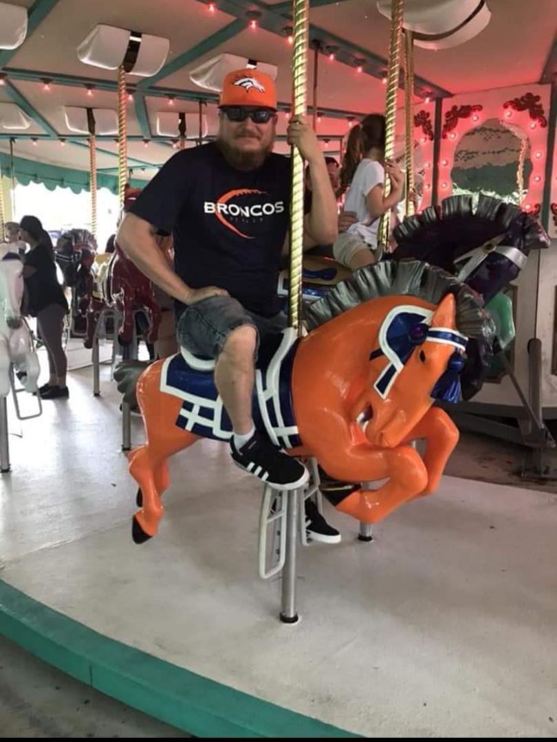 A matching Bronco on a carousel! You damn right I spotted this beauty and had to get up on it! No kids were hurt in the light of me taking this horse!