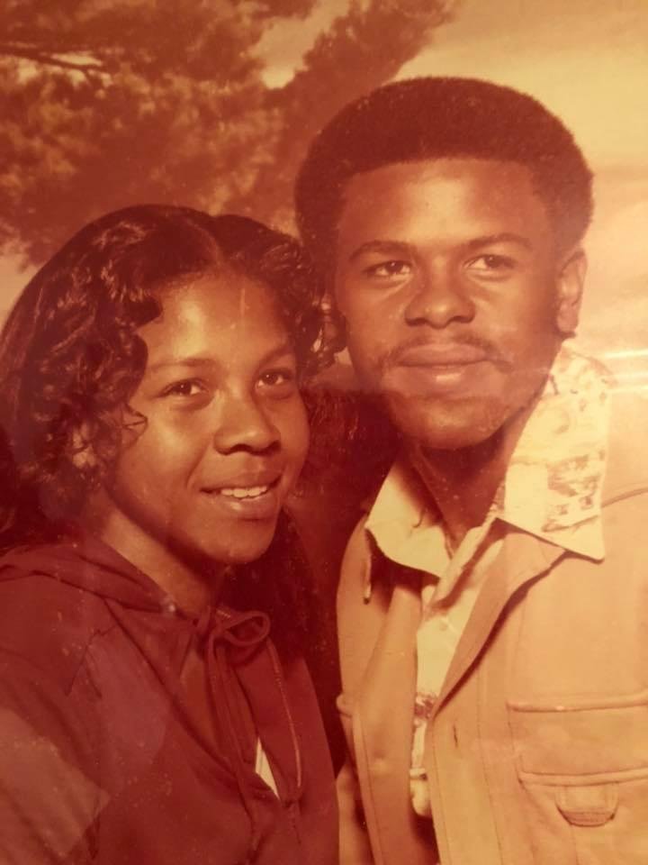 Mary Banks' album, Mobile Uploads