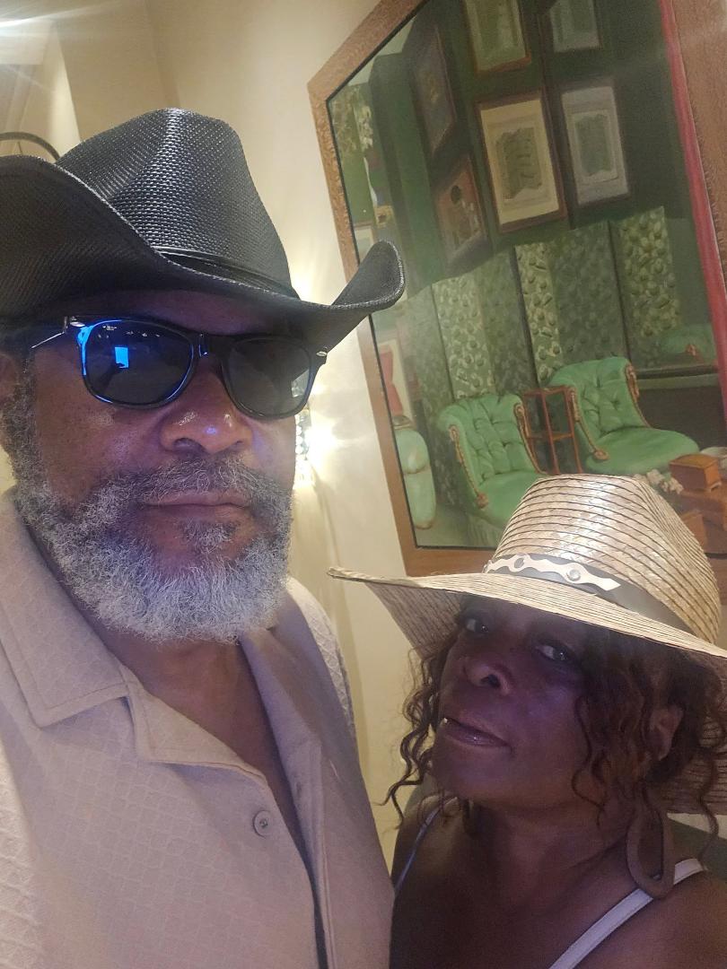 Dwayne Evans' album, Mobile uploads