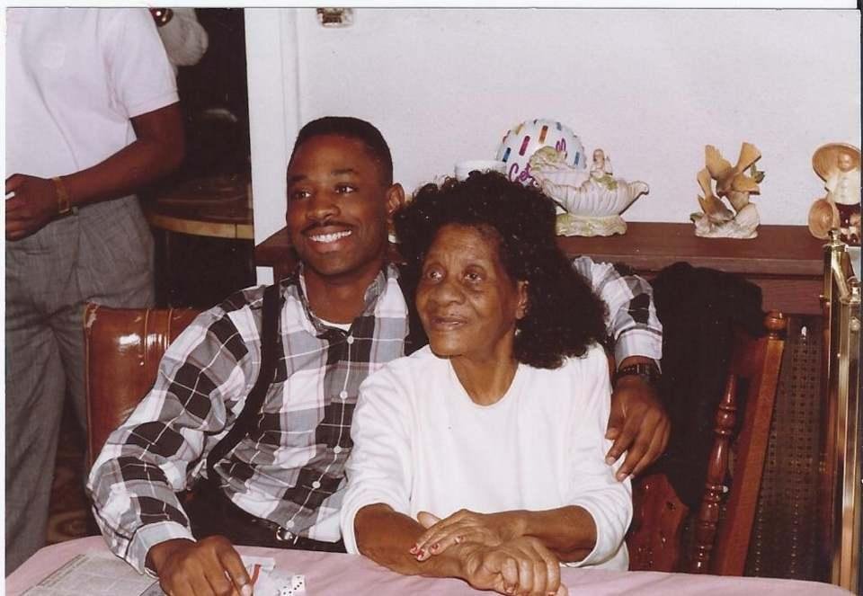 Im hoping I got this right! The matriarch of the Taylor clan! Happy birthday Grandmama MayBel (Jones)Taylor! I know you walking around Heaven all day! 5/5/1905