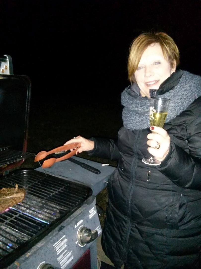 Grilling on new years eve in 7 degree wind chill