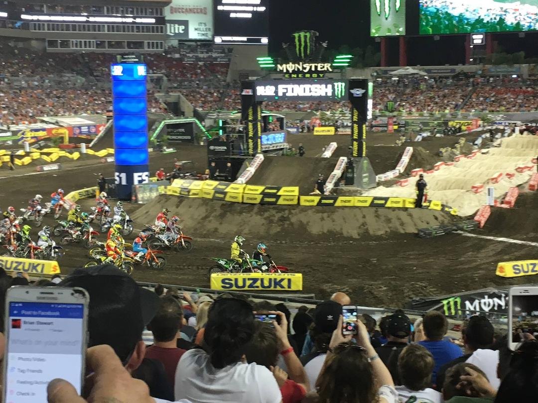 Rj Hampshire getting the holeshot