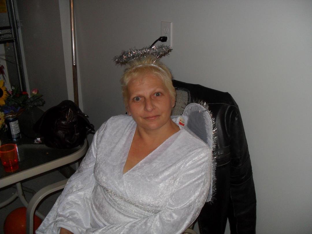 You are an angel in this picture and now you are an angel in heaven. Love you <3