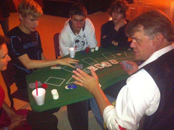 It's blackjack at Grad Night. 3am and Lesley and I are starting to drag but the kids are still goin' strong. Oh to be 18 again!