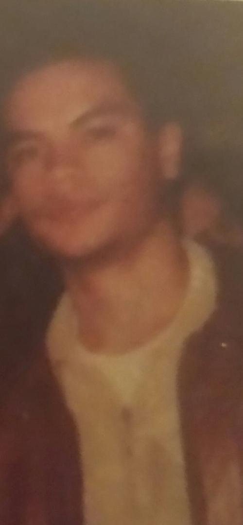 Hoy en el Dia de San Juan, remembering one of my best friends ever,
Juan Angel Guerrero, 12/9/74-07/24/98, may he rest in peace...Next month will be 16 years of his departure. . . Don Simon, Joe Jones
