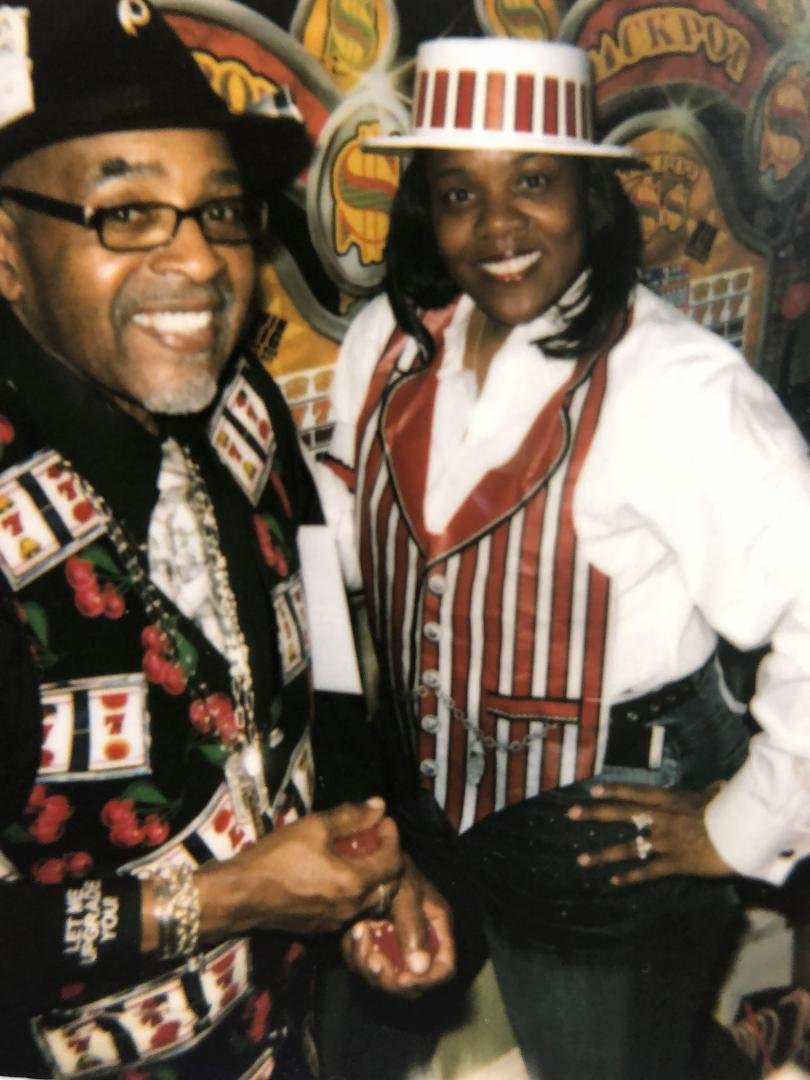 Darnice Bell's album, Mobile Uploads