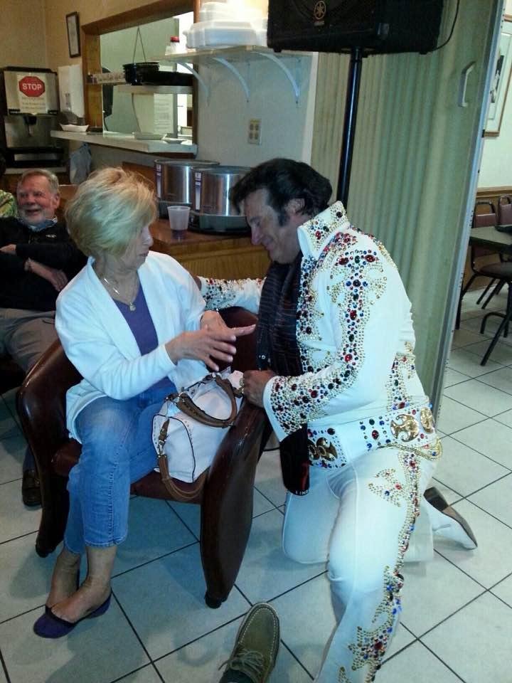 Fake Elvis is better than no Elvis
