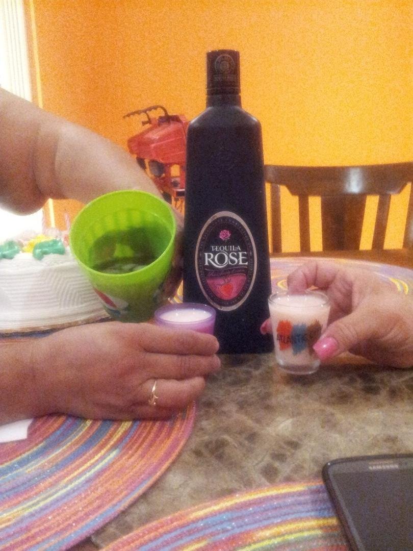 it's all about "twerking" with Tequila Rose n Rosa!!! let's get The bootie clapping started!!!