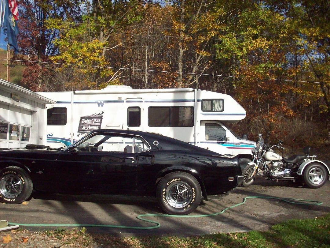 This is a 69--- 428 mustang super cobra jet--all factory (R) model and four time national show winner--plain Jane not a mach 1--every thing checked by GT preformance products bumper to bumper-just like it came off the line
