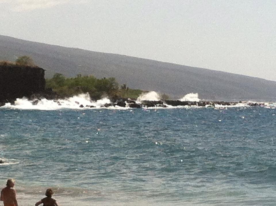 We swam alongside some spinner dolphins today. No pics of them but the surf was up.