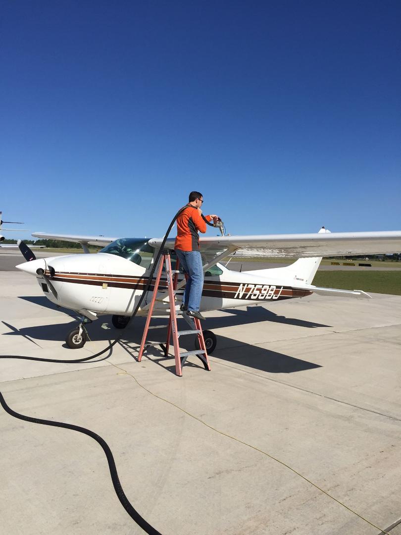 Refueling at Charlevoix after a beautiful 2 hour flight over Leelanau Peninsula, Traverse City, and Manitou islands. Thanks Matt for this extraordinary experience!