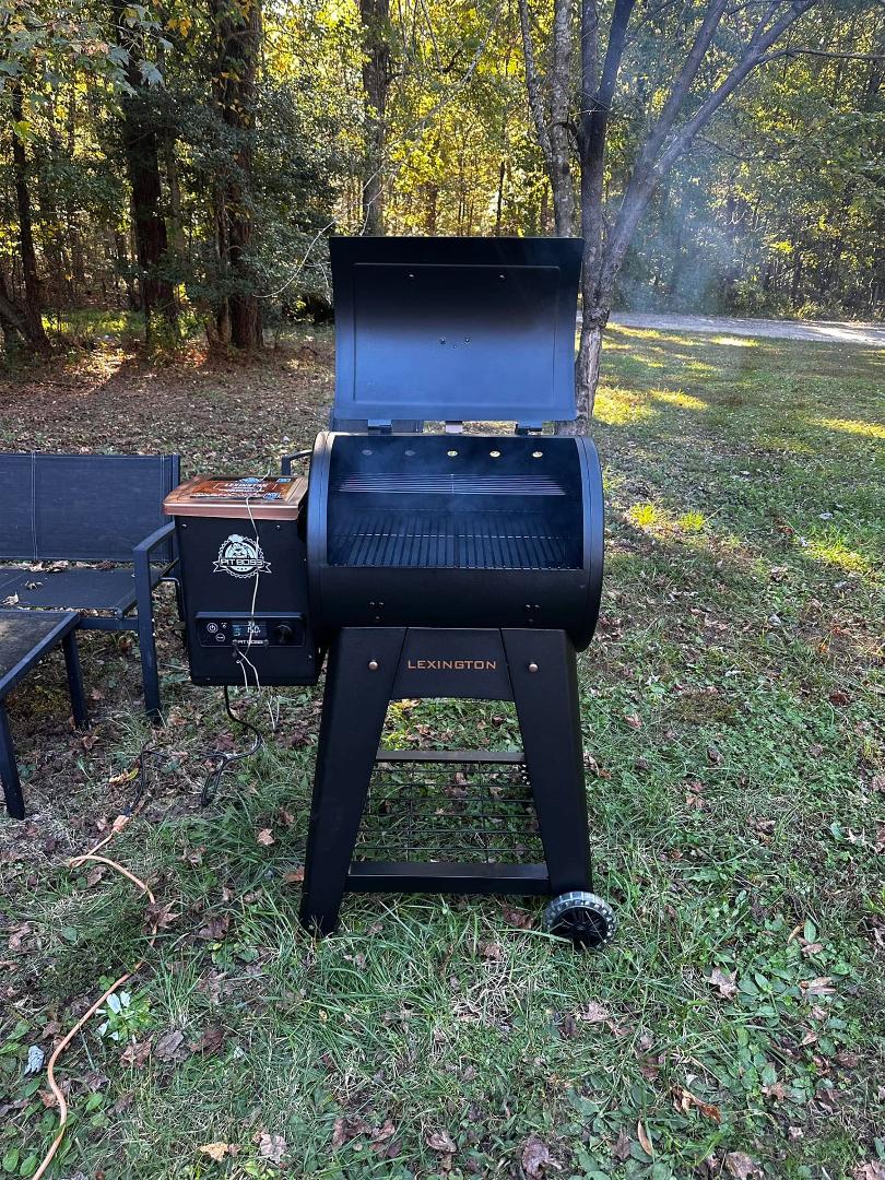 I have to say I have the best wife in the world she got me a pit boss I think to myself that I don’t deserve to have someone as beautiful and amazing as her I love you Tiffany Harris