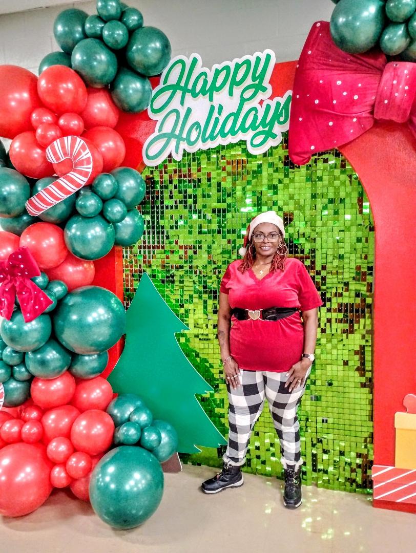 Happy Holidays 🎄 everyone ✨🎁⛄🎊💕