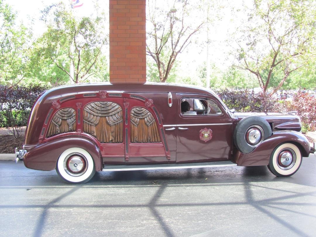 1940 LaSalle hearse