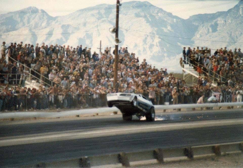 LOOK AT THE PEOPLE in the stands at the OLD TUCSON WOW !!!