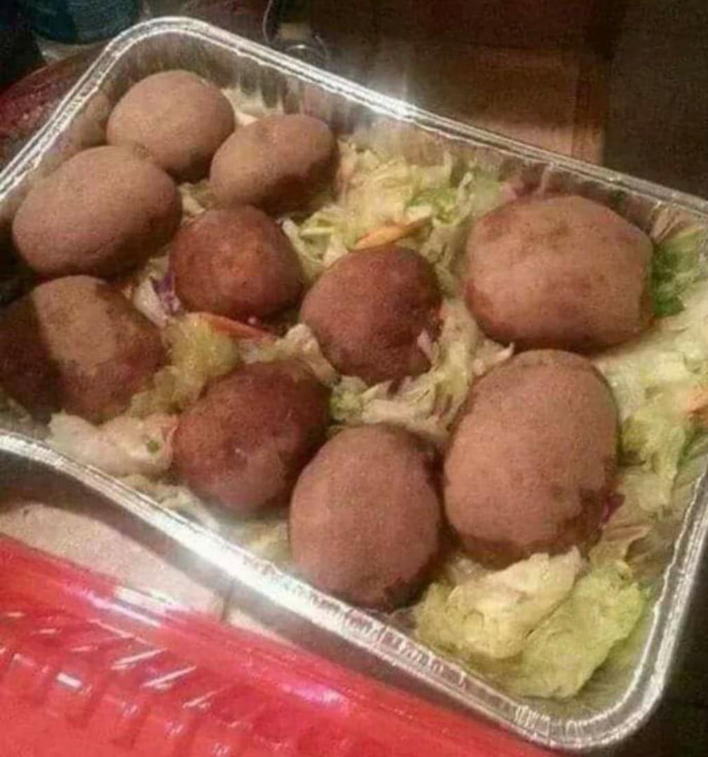 My CNA fixed me some Potato Salad this evening .
YUMMY !