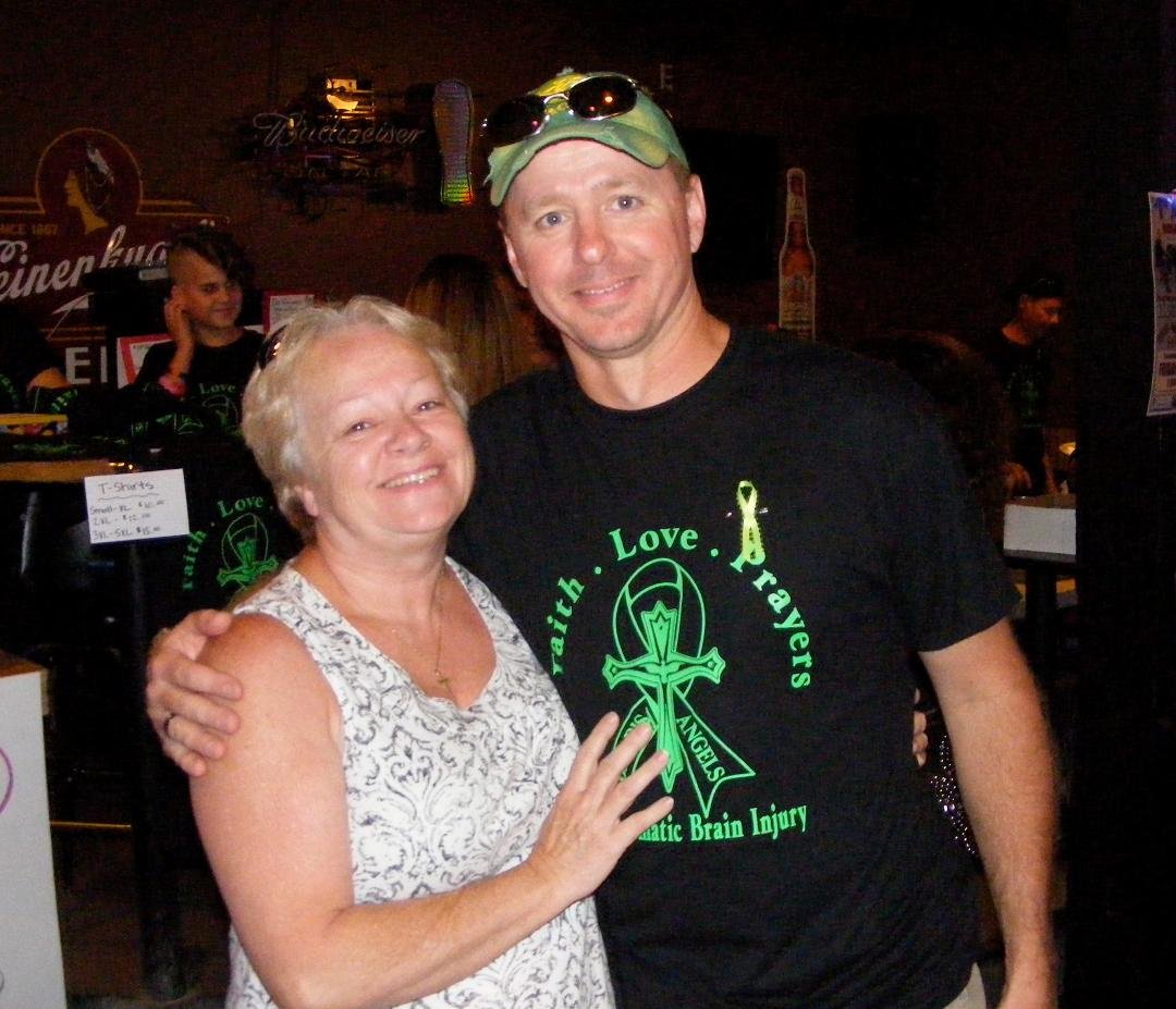 It was avery nice turn out for Rick an Barb Lawrence. It was great to see Chuck an meet he pretty wife.