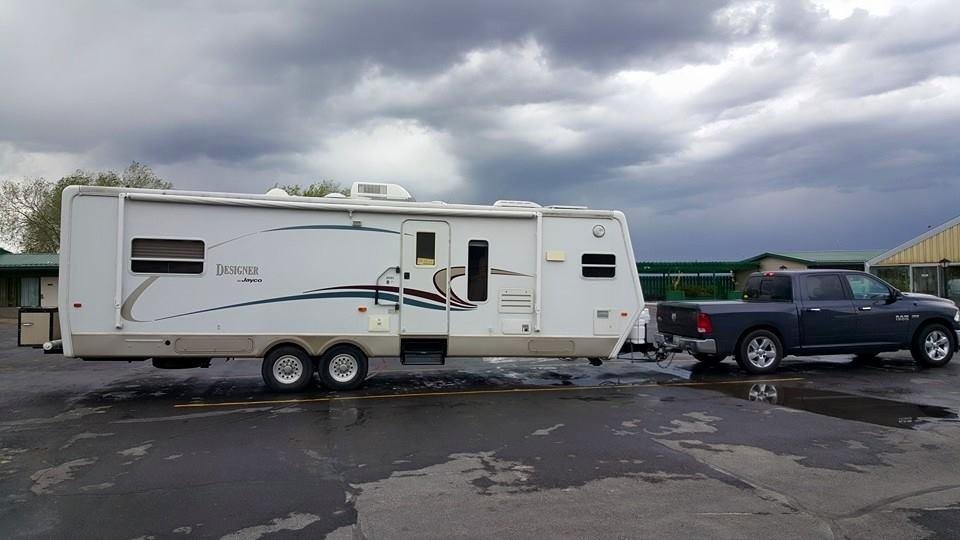 Here is Samanthia and David new home. We picked it up in Utah today. It has two slides and is very nice on the inside, clean and well cared for.