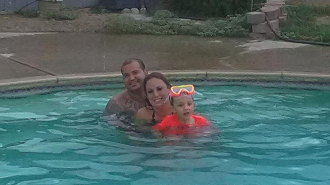 Kids all looking good in the pool @ 106 degrees.