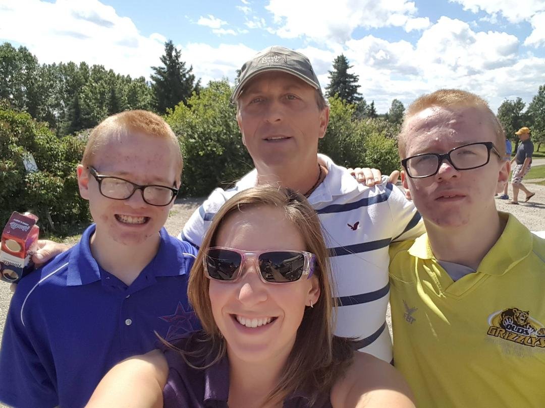 Had a great day golfing with my boys and Ashley Ellis. Thank you for a great Father's Day. Love you lots