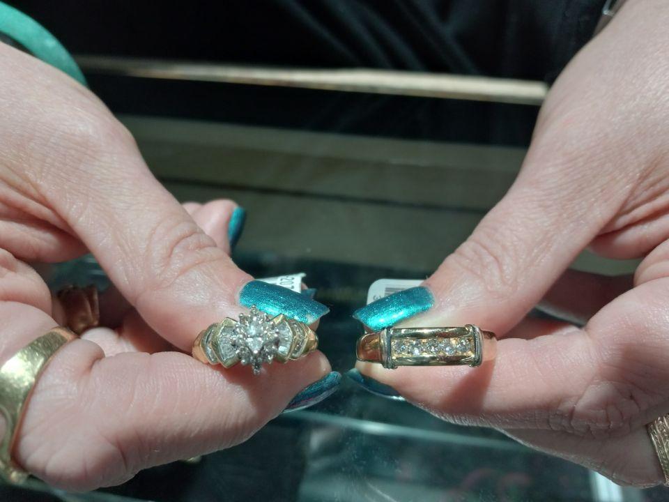 Got our rings for matrimony
Steve Agee aka "STOOPID"
Renee Binney aka "STOOPID" Jr.
We love all y'all and thanks for the support
Don't be in question about the nickname, took many years to earn that one. If you know me, t