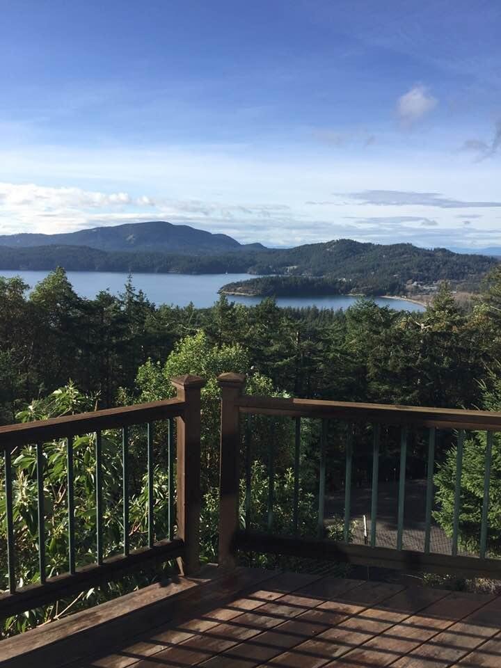 It's a beautiful day on Orcas Island.
