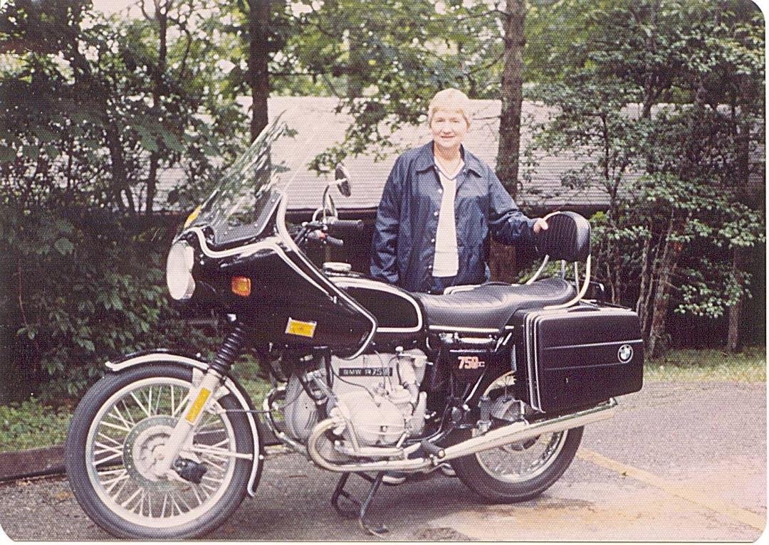 Yesterday was my mother's birthday. She would have been 99 years old. She left us way too soon. I really miss her.