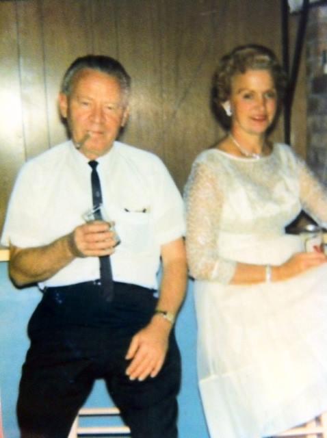Happy Anniversary Mom & Dad.  I miss them so much. Celebrate in Heaven...Love You    ❤