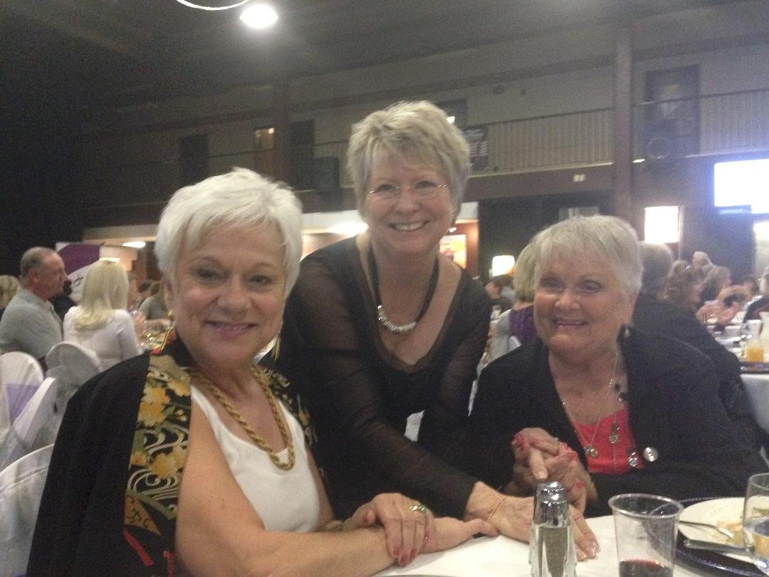 Such a lovely eventing with lovely friends.